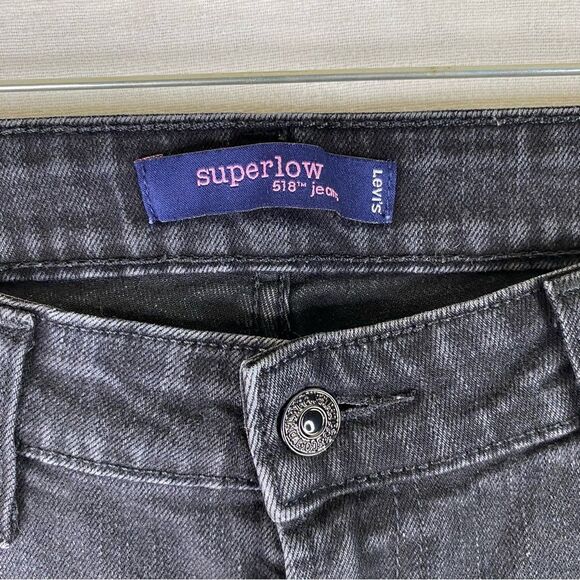 Levi's Jeans Women’s 13M Black Y2K 518 Superlow Bootcut Flare Denim 5 Pockets - Picture 5 of 10